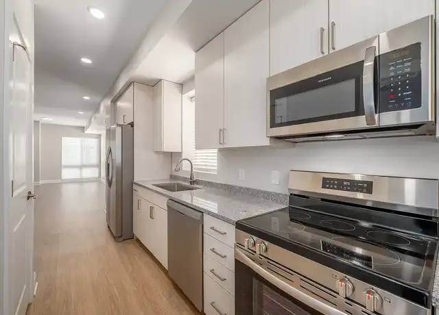 Property at Park Lamont Apartments - 9606 Lamont Ave, Cleveland, OH, 44106, 1-2 bed, 1-2 bath, [object Object]