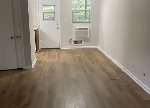 Property at 82 Blankenship Pl Apt E4, Rome, GA, 30165, 1 bed, 1 bath, [object Object]