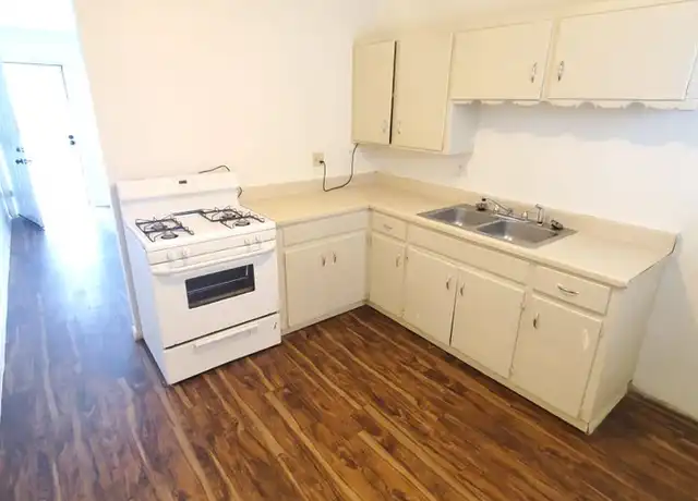 Property at 528 Vermont St NE Unit D, Albuquerque, NM, 87108, 2 beds, 1 bath, [object Object]