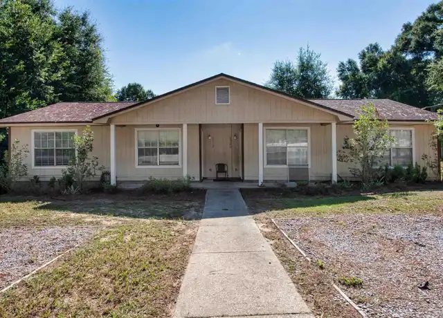 Property at 10150 Guidy Ln, Pensacola, FL, 32514, 2 beds, 1.5 baths, [object Object]