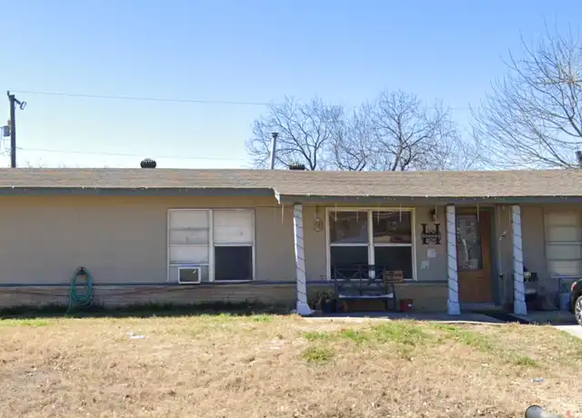 Property at 111 Kilkenney, San Antonio, TX, 78227, 4 beds, 1 bath, [object Object]