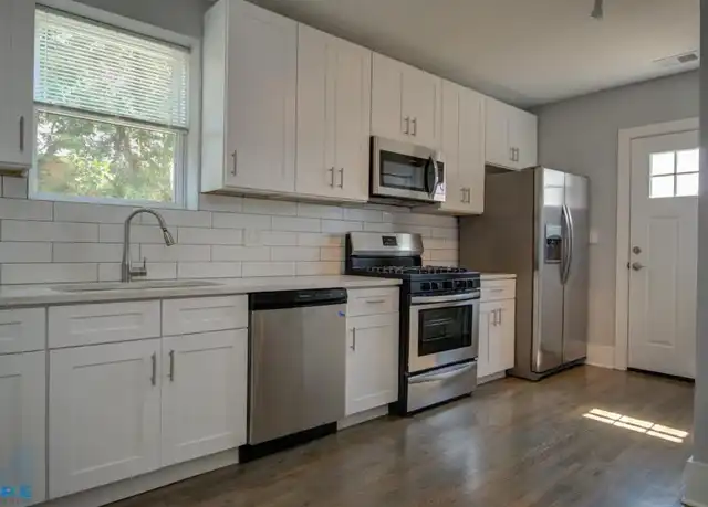 Property at 1901 W 21st Pl, Chicago, IL, 60608, 2 beds, 1 bath, [object Object]