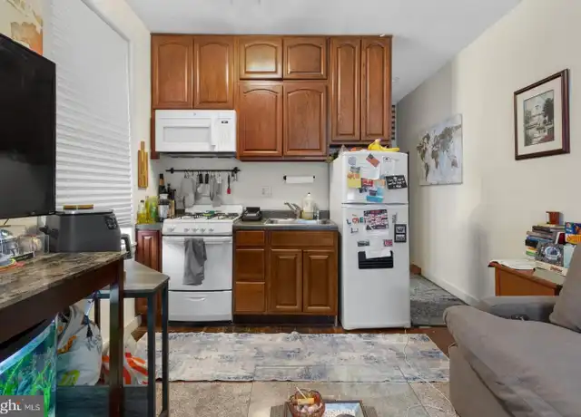 Property at 638 Catharine St Unit 1R, Philadelphia, PA, 19147, 0 beds, 1 bath, [object Object]
