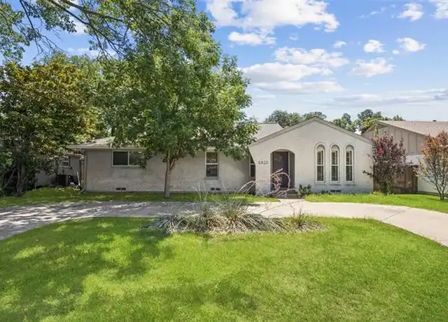 Property at 6820 E Mockingbird Ln, Dallas, TX, 75214, 4 beds, 2 baths, [object Object]