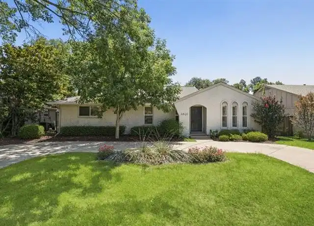 Property at 6820 E Mockingbird Ln, Dallas, TX, 75214, 4 beds, 2 baths, [object Object]