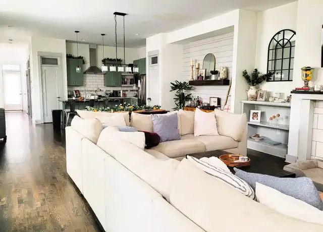 Property at 1606B Essex Ave, Nashville, TN, 37216, 3 beds, 2.5 baths, [object Object]