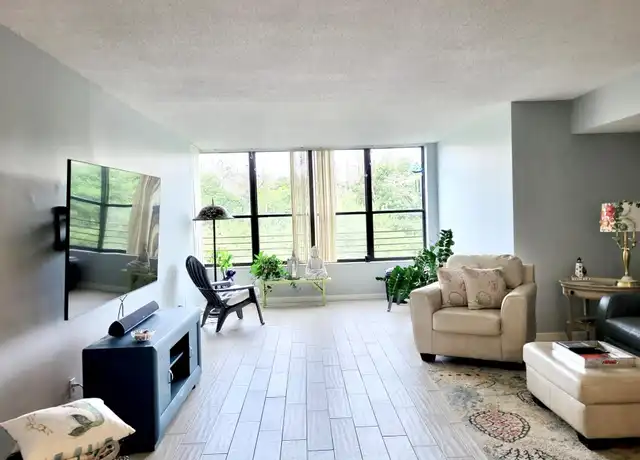 Property at 2659 Carambola Cir N #305, Coconut Creek, FL, 33066, 2 beds, 2 baths, [object Object]