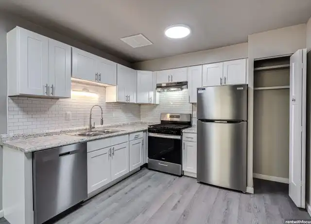 Property at 9016 N 90th St Unit 9004 102, Milwaukee, WI, 53222, 2 beds, 1.5 baths, [object Object]