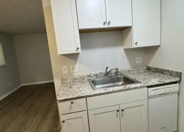 Property at 7008 Ohio Ave, Cincinnati, OH, 45236, 1 bed, 1 bath, [object Object]