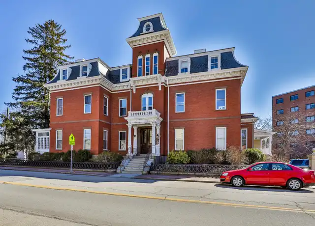 Property at 241 Middle St Unit 9, Portsmouth, NH, 03801, 1 bed, 1 bath, [object Object]