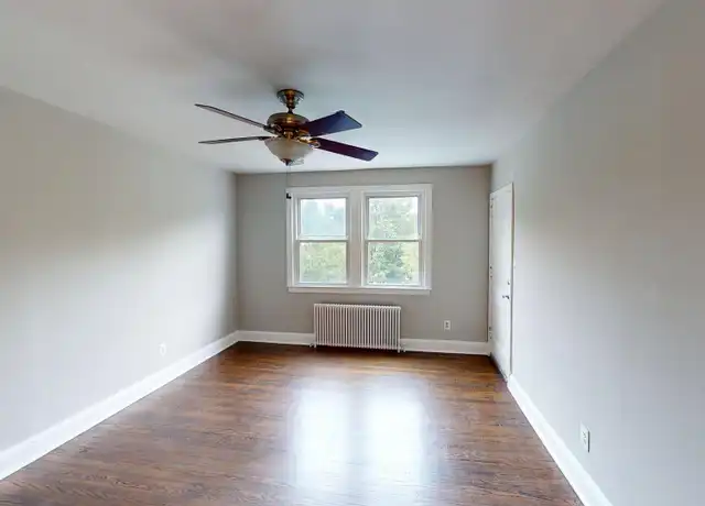 Property at 321 Adams St NE Unit 4, Washington, DC, 20002, 3 beds, 1 bath, [object Object]