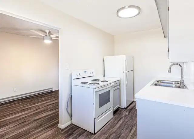Property at 2507 NW 20th St Unit 2, Lawton, OK, 73507, 1 bed, 1 bath, [object Object]
