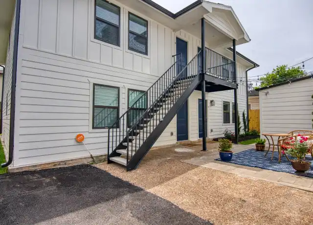 Property at 2212 Rosewood St, Houston, TX, 77004, 2 beds, 1 bath, [object Object]