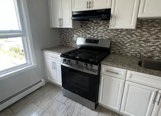 Property at 10 Rossiter Ave, Paterson, NJ, 07502, 2 beds, 1 bath, [object Object]