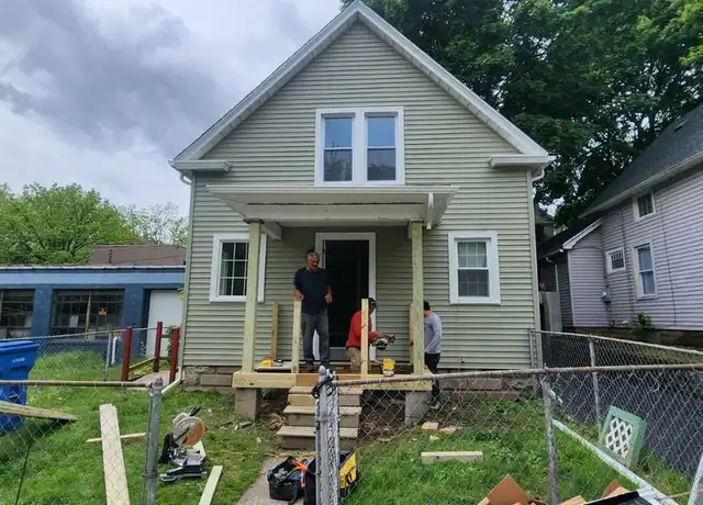 Property at 21 Riverview Pl, Rochester, NY, 14608, 2 beds, 1 bath, [object Object]
