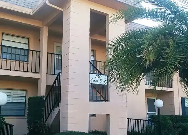 Property at 100 Grand Blvd, Tarpon Springs, FL, 34689, 2 beds, 2 baths, [object Object]
