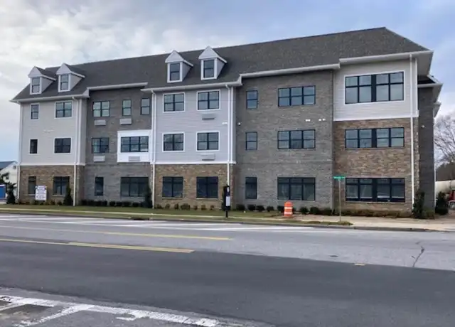 Property at 116 Waverly Ave Unit 11, Patchogue, NY, 11772, 1 bed, 1 bath, [object Object]