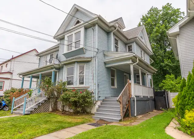 Property at 139 E 2nd Ave Unit 139, Roselle, NJ, 07203, 5 beds, 2 baths, [object Object]