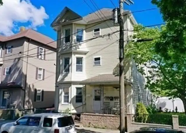 Property at 337 Tinkham St Unit 1, New Bedford, MA, 02746, 3 beds, 1 bath, [object Object]