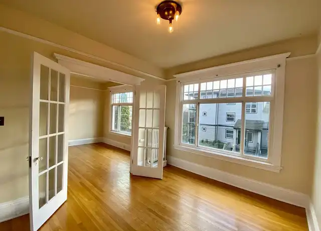 Property at Littlefield Apartments - 205 19th Ave E, Seattle, WA, 98112, 1 bed, 1 bath, [object Object]