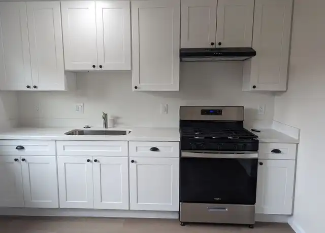Property at 20981 Royal Ave, Hayward, CA, 94541, 2 beds, 1 bath, [object Object]