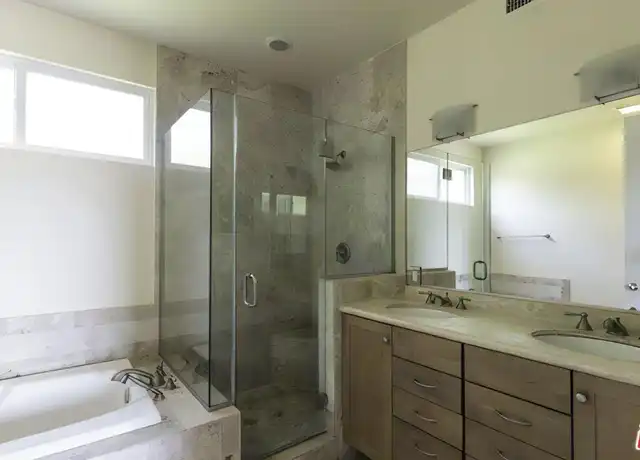 Property at 4025 Wade St #3, Los Angeles, CA, 90066, 3 beds, 4 baths, [object Object]