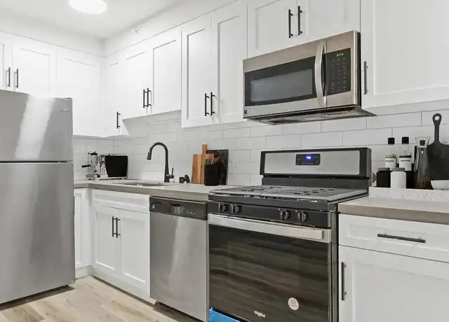 Property at The Stanley on Ocean Way - 1915 Ocean Way, Santa Monica, CA, 90405, 1 bed, 1-2 bath, [object Object]