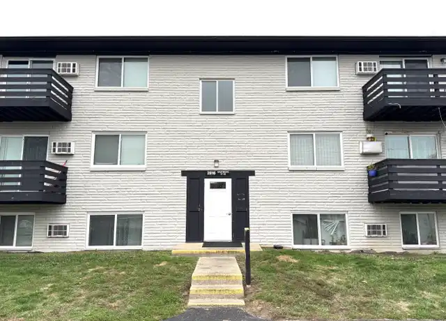 Property at 9132 E 10th St, Indianapolis, IN, 46229, 1 bed, 1 bath, [object Object]