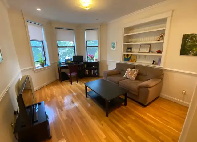 Property at 1312 Commonwealth Ave, Allston, MA, 02134, 1 bed, 1 bath, [object Object]