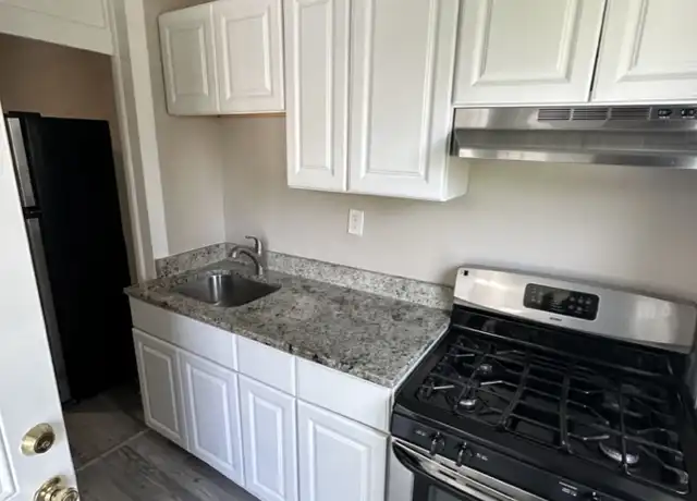 Property at 5116 Craig Ave Unit 3, Baltimore, MD, 21212, 2 beds, 1 bath, [object Object]