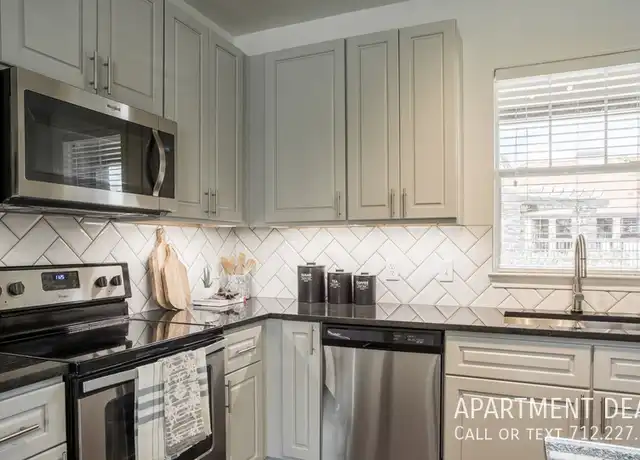 Property at 4061 Village Dr Unit 4103, Pearland, TX, 77581, 1 bed, 1 bath, [object Object]