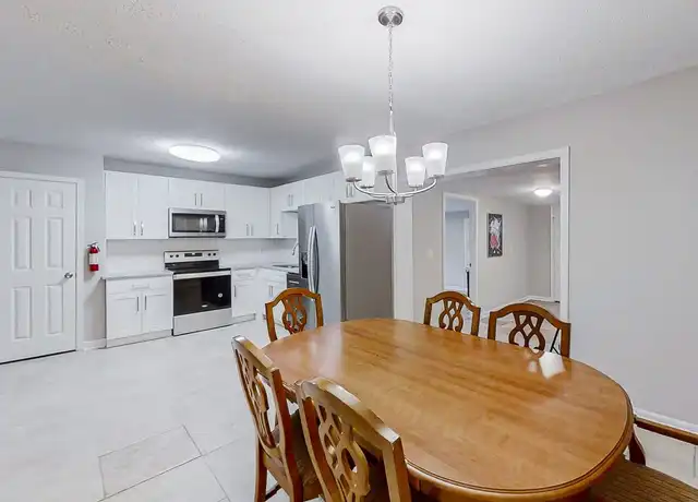 Property at 440 Lynhurst Dr SW, Atlanta, GA, 30311, 1 bed, 1 bath, [object Object]