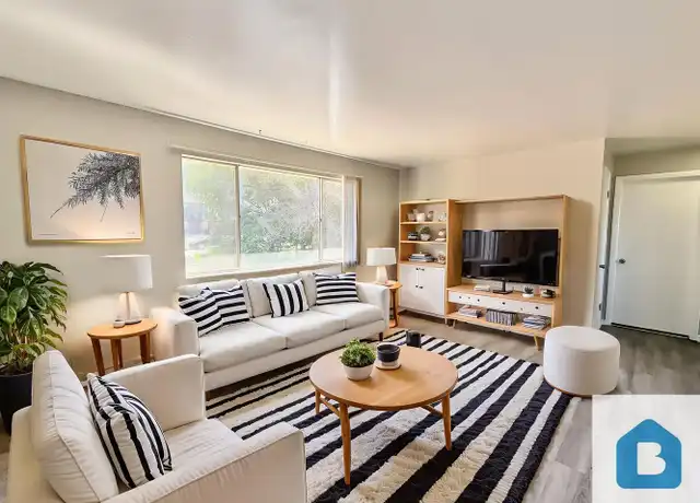 Property at 1059 Westmoreland Rd Unit 2, Colorado Springs, CO, 80907, 2 beds, 1 bath, [object Object]