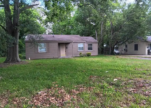 Property at 2037 Mona Lisa Dr, Montgomery, AL, 36111, 3 beds, 1 bath, [object Object]