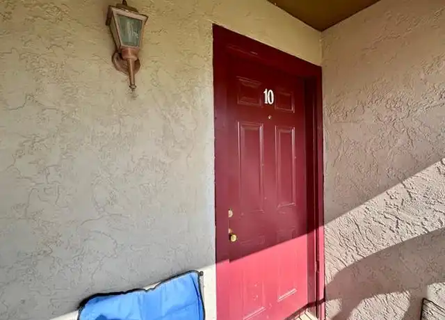 Property at 410 Bryan St Unit 10, Denton, TX, 76201, 2 beds, 1 bath, [object Object]