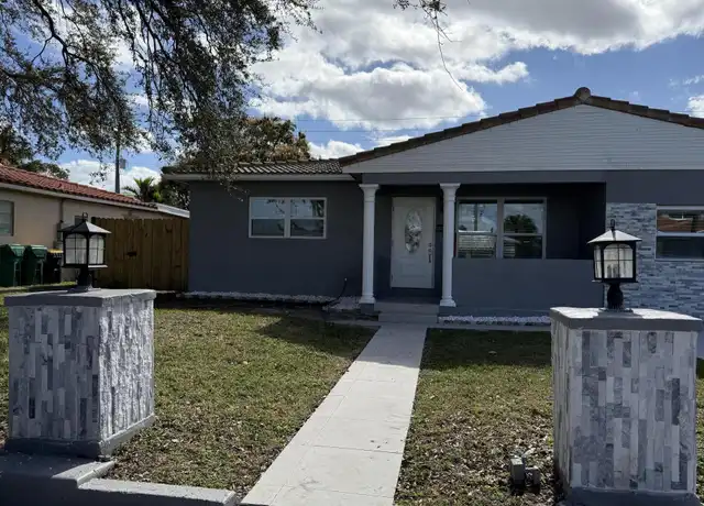 Property at 214 SE 3rd Ter, Dania, FL, 33004, 3 beds, 2 baths, [object Object]