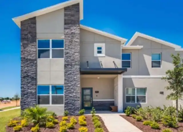 Property at 910 Pebble Beach Dr, Kissimmee, FL, 34747, 5 beds, 4 baths, [object Object]