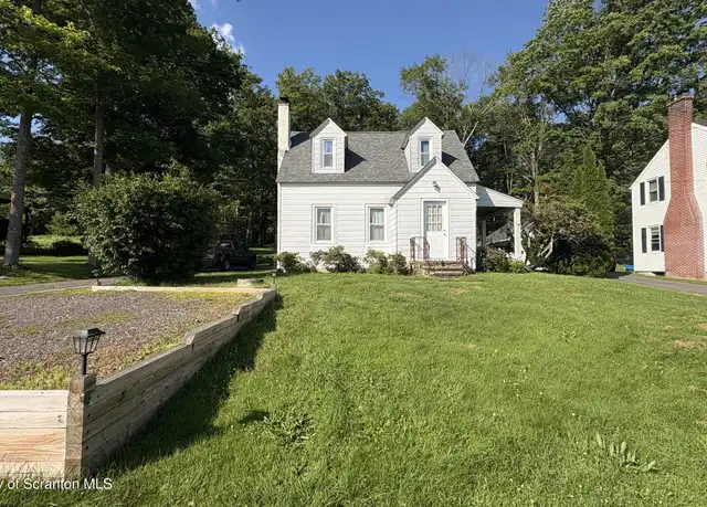 Property at 996 PA-307, Spring Brook Township, PA, 18444, 2 beds, 1 bath, [object Object]