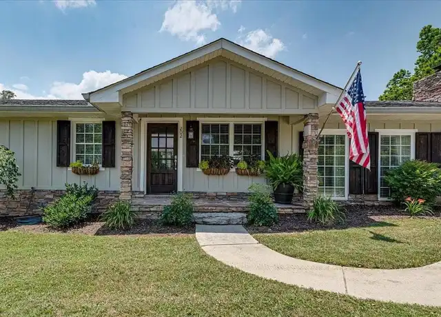 Property at 202 Dockery Ln SE, Cleveland, TN, 37323, 2 beds, 2 baths, [object Object]