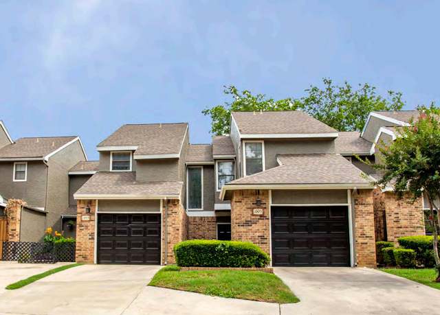 Photo of 8750 Winding Ln, Fort Worth, TX 76120