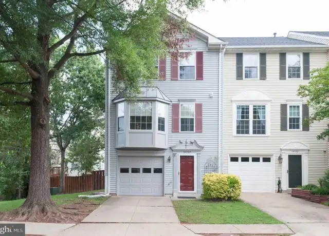Property at 14724 Stream Pond Dr, Centreville, VA, 20120, 3 beds, 2.5 baths, [object Object]