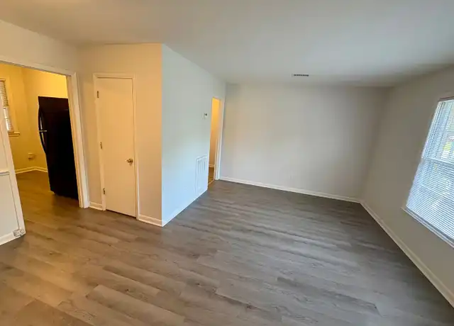 Property at 709 Montclair Dr, Wilmington, NC, 28403, 2 beds, 1 bath, [object Object]