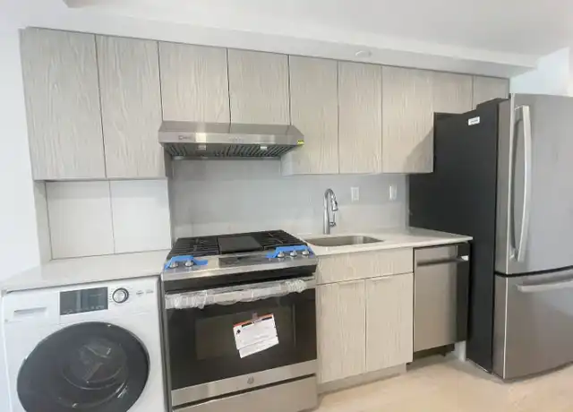 Property at 13680 41st Ave Unit 7B, Flushing, NY, 11355, 2 beds, 1 bath, [object Object]