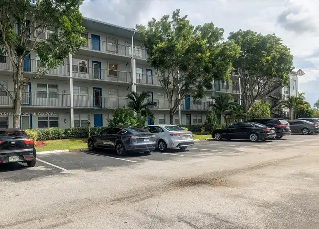 Property at 13450 SW 3rd St Unit 415D, Pembroke Pines, FL, 33027, 2 beds, 1.5 baths, [object Object]