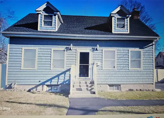 Property at 25 Belford Ave Unit 2 on second floor, Bay Shore, NY, 11706, 1 bed, 1.5 baths, [object Object]