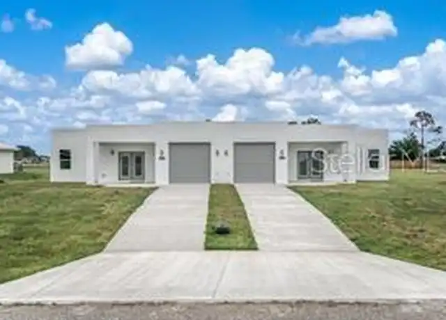 Property at 8233 Cozumel Ln, Sebring, FL, 33876, 4 beds, 2 baths, [object Object]