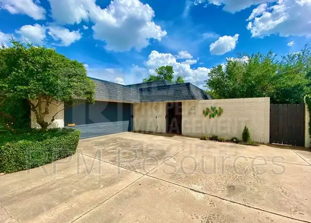 Property at 2614 NW 62nd St, Oklahoma City, OK, 73112, 3 beds, 2.5 baths, [object Object]