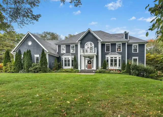Property at 96 Comstock Hill Ave, Norwalk, CT, 06850, 5 beds, 4.5 baths, [object Object]