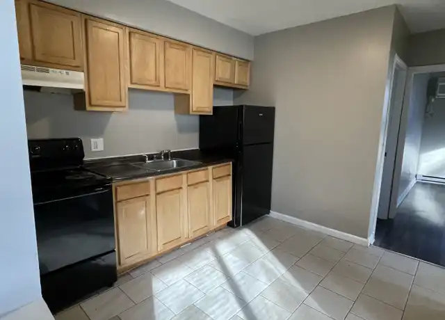 Property at 3344 Stathem Ave Unit 5, Cincinnati, OH, 45211, 2 beds, 1 bath, [object Object]