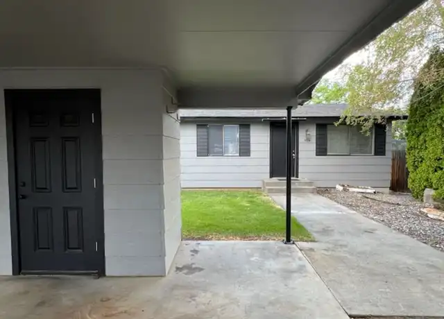 Property at 304 2nd St SE Unit 1, East Wenatchee, WA, 98802, 2 beds, 1 bath, [object Object]